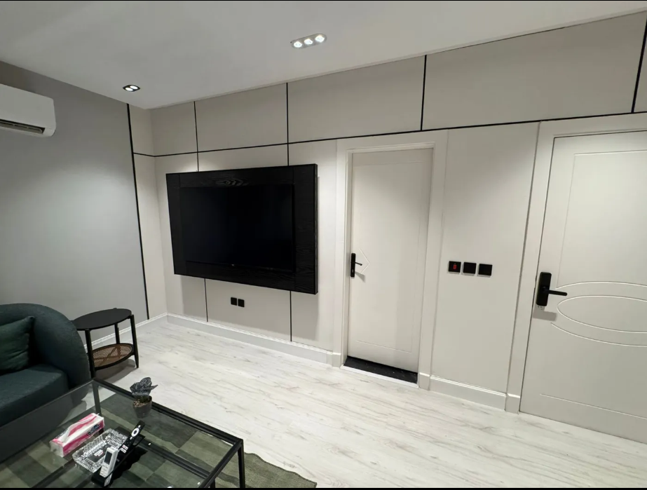 Apartment with Living Room